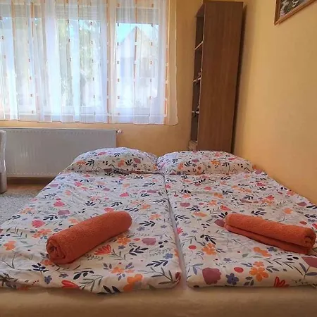 Balatonfoeldvar/balaton 18519 Apartamento *